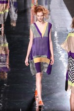 イッセイ ミヤケ 2013年春夏コレクション - 鳥の羽ばたきにインスパイアされたプリント革命｜写真58