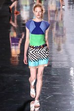 イッセイ ミヤケ 2013年春夏コレクション - 鳥の羽ばたきにインスパイアされたプリント革命｜写真63