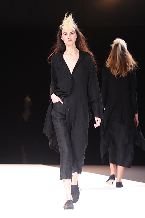 ヨウジヤマモト(Yohji Yamamoto) 2013年春夏ウィメンズコレクション  - 写真6