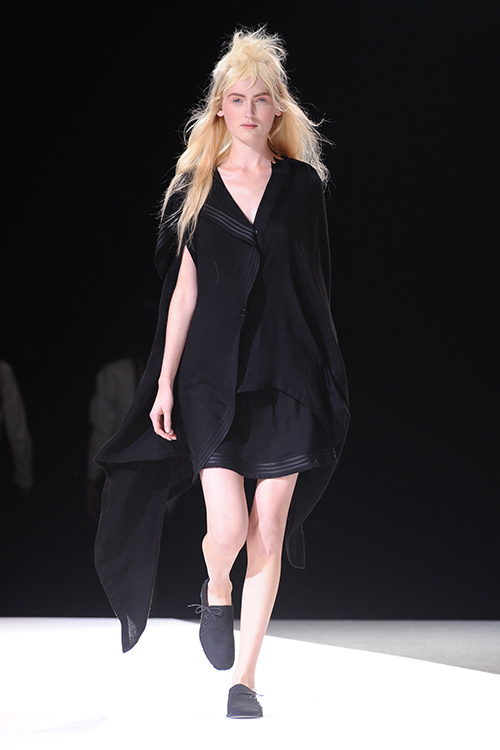 ヨウジヤマモト(Yohji Yamamoto) 2013年春夏ウィメンズコレクション  - 写真81