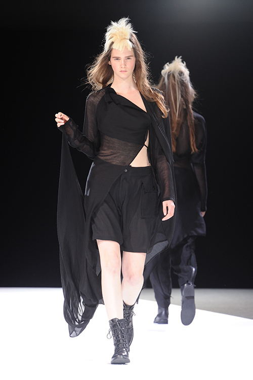 ヨウジヤマモト(Yohji Yamamoto) 2013年春夏ウィメンズコレクション  - 写真87