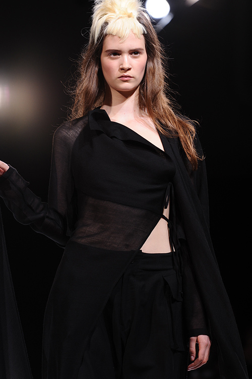 ヨウジヤマモト(Yohji Yamamoto) 2013年春夏ウィメンズコレクション  - 写真88