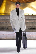 アレキサンダー ワン 2020年春夏ウィメンズコレクション、自信に溢れたリュクスなアクティブスタイル｜写真2