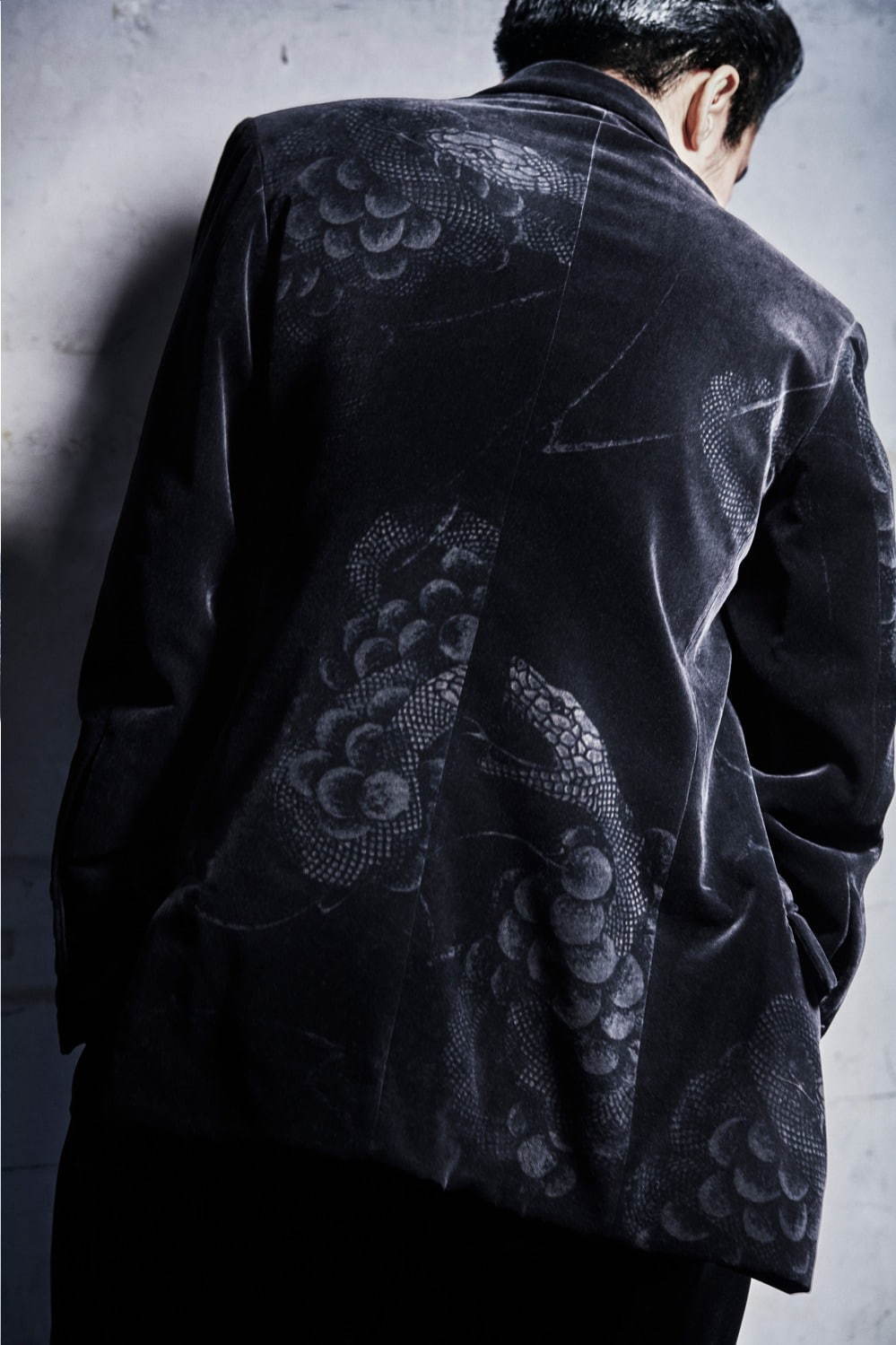 ブラック スキャンダル ヨウジヤマモト(BLACK Scandal Yohji