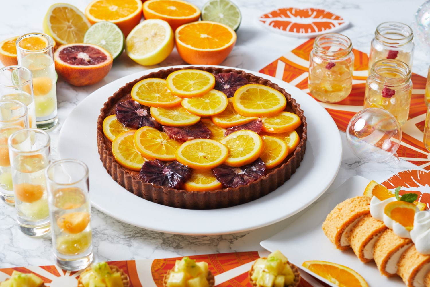 SABONのスイーツビュッフェがザ ストリングス 表参道で、ジンジャー＆オレンジのケーキやタルト｜写真2