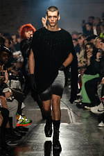 ジョン ローレンス サリバン 2020年春夏コレクション - インダストリアルな世界に反響するノイズ｜写真9