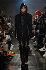 ジョン ローレンス サリバン 2020年春夏コレクション - インダストリアルな世界に反響するノイズ｜写真13