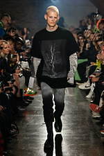 ジョン ローレンス サリバン 2020年春夏コレクション - インダストリアルな世界に反響するノイズ｜写真14