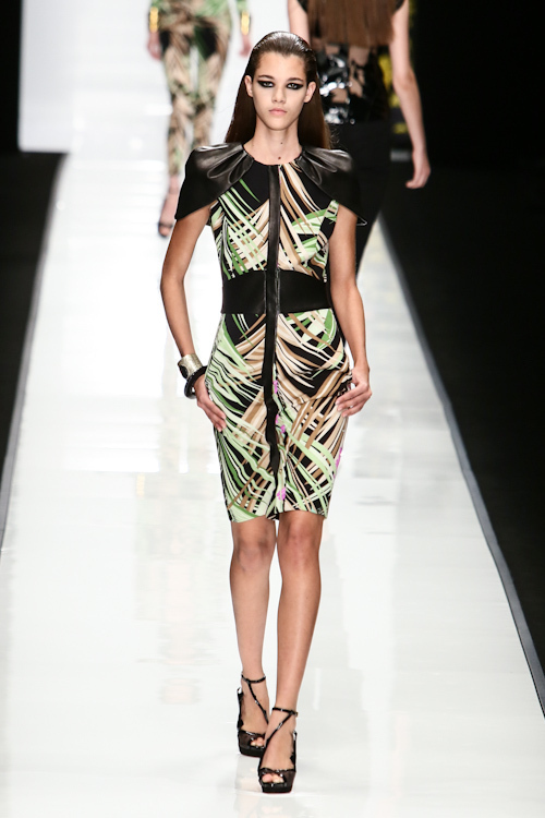 レオナール 2013年春夏<span>コレクション</span> - 写真11