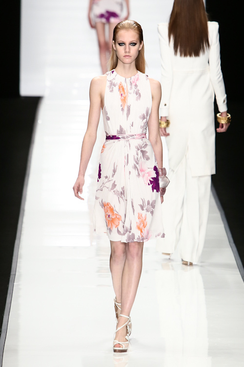 レオナール 2013年春夏<span>コレクション</span> - 写真25