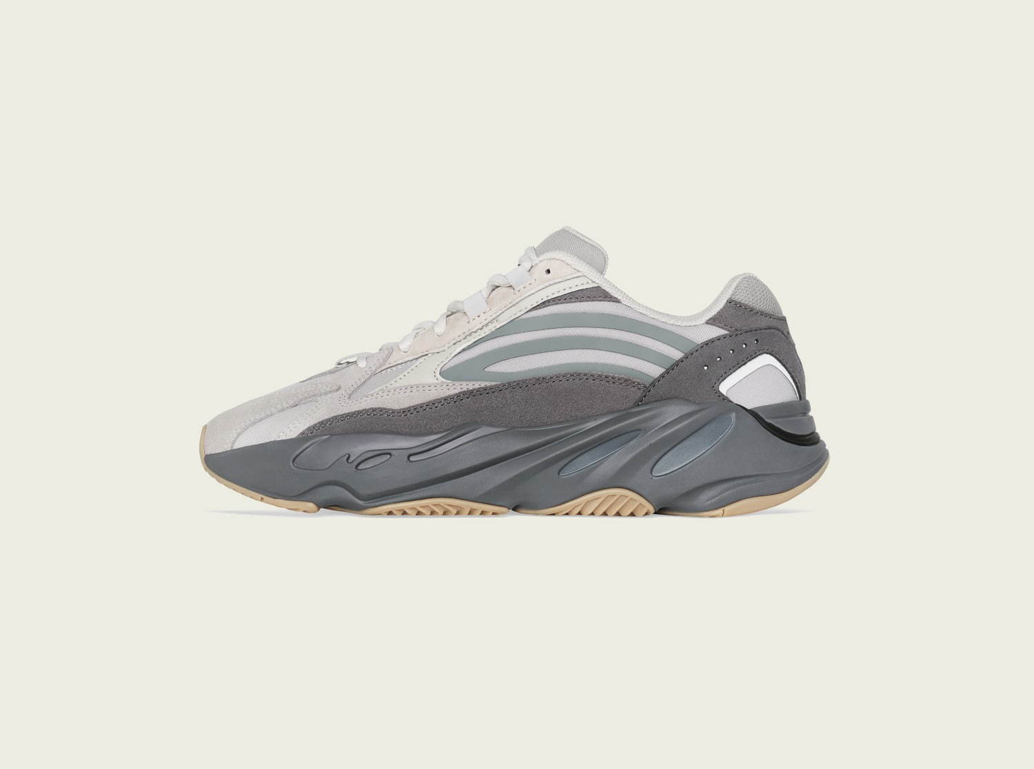 YEEZY BOOST 700 V2 23.5cm スニーカー