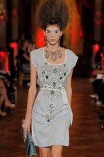 ヴィヴィアン・ウエストウッド ゴールドレーベル 2013年春夏コレクション - 気候改革｜写真5