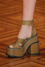 ヴィヴィアン・ウエストウッド ゴールドレーベル 2013年春夏コレクション - 気候改革｜写真47