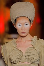 ヴィヴィアン・ウエストウッド ゴールドレーベル 2013年春夏コレクション - 気候改革｜写真56