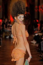 ヴィヴィアン・ウエストウッド ゴールドレーベル 2013年春夏コレクション - 気候改革｜写真73