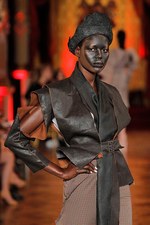 ヴィヴィアン・ウエストウッド ゴールドレーベル 2013年春夏コレクション - 気候改革｜写真97