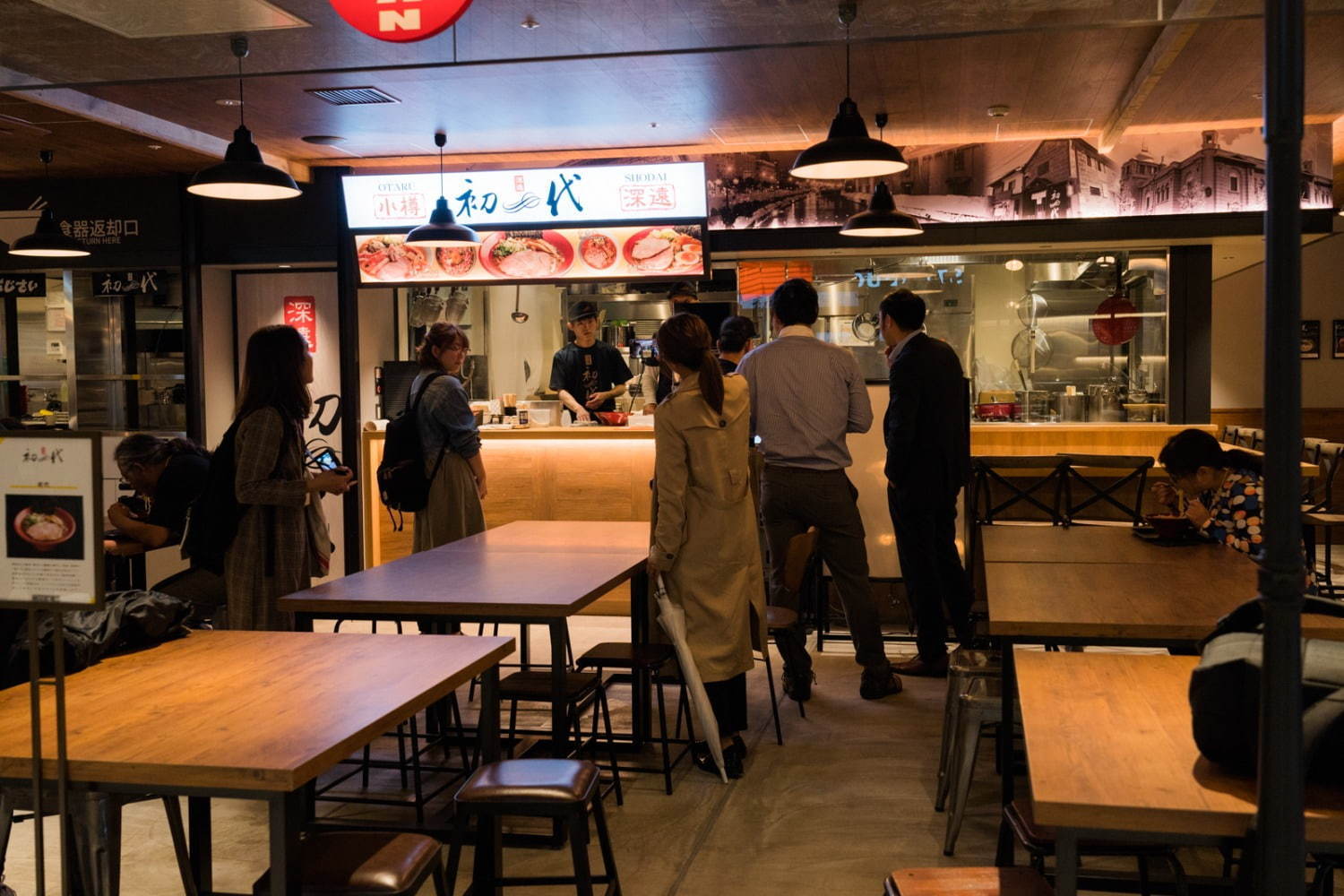 「横浜ハンマーヘッド」食がテーマの商業施設に国内初レストラン＆カフェ、ホテル＆客船ターミナルも｜写真48