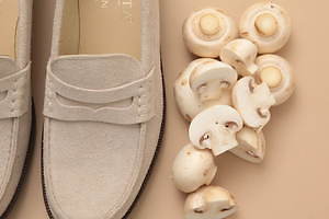 サロン アダム エ ロペの“秋色”スエードローファー、学生靴のハルタとコラボ｜写真6