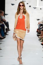 ダイアン フォン ファステンバーグ 2013年春夏コレクション - オリエンタルとモダンの融合｜写真15