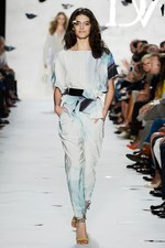 ダイアン フォン ファステンバーグ 2013年春夏コレクション - オリエンタルとモダンの融合｜写真36