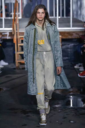 ジョン エリオット(John Elliott) 2019-20年秋冬ウィメンズ&メンズコレクション  - 写真18