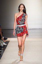 イザベル マラン 2013年春夏コレクション - フレッシュなエッセンスを散りばめて｜写真1