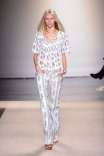 イザベル マラン 2013年春夏コレクション - フレッシュなエッセンスを散りばめて｜写真47