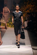 ロエベ 2013年春夏コレクション - ダリの妻ガラをミューズに魅惑のモダンラグジュアリー｜写真20