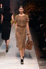 ロエベ 2013年春夏コレクション - ダリの妻ガラをミューズに魅惑のモダンラグジュアリー｜写真23