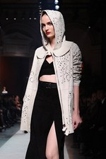 ロエベ 2013年春夏コレクション - ダリの妻ガラをミューズに魅惑のモダンラグジュアリー｜写真33