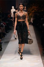 ロエベ 2013年春夏コレクション - ダリの妻ガラをミューズに魅惑のモダンラグジュアリー｜写真35