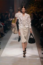 ロエベ 2013年春夏コレクション - ダリの妻ガラをミューズに魅惑のモダンラグジュアリー｜写真39