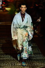 ドルチェ＆ガッバーナ 2020年春夏メンズコレクション、ジャングルの中で楽しむエレガンスな着こなし｜写真118