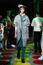 マルニ 2020年春夏メンズコレクション - 人工と自然の衝突から不均一な調和へ｜写真25