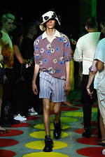 マルニ 2020年春夏メンズコレクション - 人工と自然の衝突から不均一な調和へ｜写真29