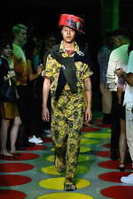 マルニ 2020年春夏メンズコレクション - 人工と自然の衝突から不均一な調和へ｜写真42