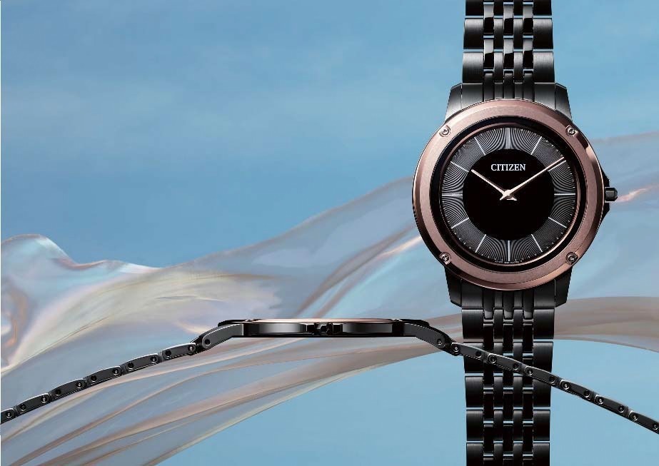 シチズン“世界で最も薄い”光発電時計「エコ・ドライブ ワン」艶ブラックの新作ウォッチ | 写真