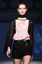 アライサラ(araisara) 2013年春夏コレクション - パリコレクションに初登場｜写真15