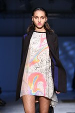 アライサラ(araisara) 2013年春夏コレクション - パリコレクションに初登場｜写真17