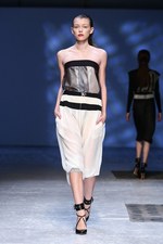 アライサラ(araisara) 2013年春夏コレクション - パリコレクションに初登場｜写真22