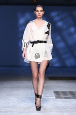 アライサラ(araisara) 2013年春夏コレクション - パリコレクションに初登場｜写真34