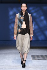 アライサラ(araisara) 2013年春夏コレクション - パリコレクションに初登場｜写真36