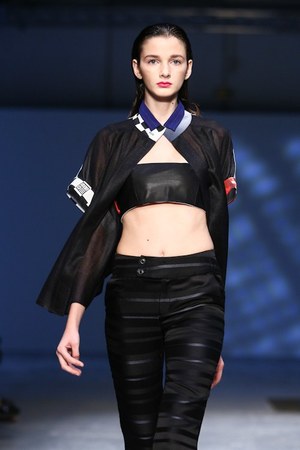 アライサラ(araisara) 2013年春夏コレクション - パリコレクションに初登場｜写真2