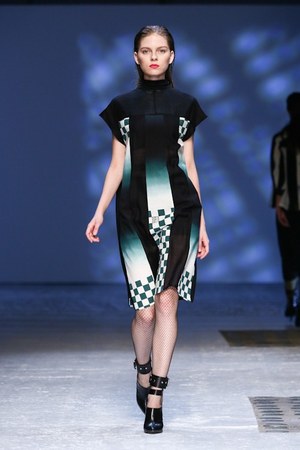 アライサラ(araisara) 2013年春夏コレクション - パリコレクションに初登場｜写真25