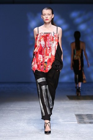 アライサラ(araisara) 2013年春夏コレクション - パリコレクションに初登場｜写真44