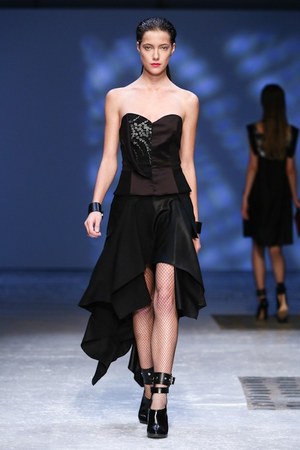 アライサラ(araisara) 2013年春夏コレクション - パリコレクションに初登場｜写真47