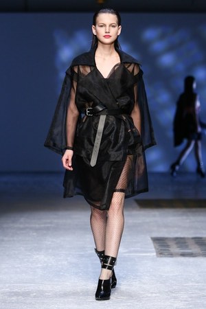 アライサラ(araisara) 2013年春夏コレクション - パリコレクションに初登場｜写真51