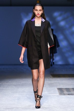 アライサラ(araisara) 2013年春夏コレクション - パリコレクションに初登場｜写真53