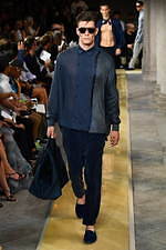 ジョルジオ アルマーニ 2020年春夏コレクション、歴史深い建築物の中でみせる新たなエレガンス｜写真47