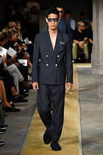 ジョルジオ アルマーニ 2020年春夏コレクション、歴史深い建築物の中でみせる新たなエレガンス｜写真61